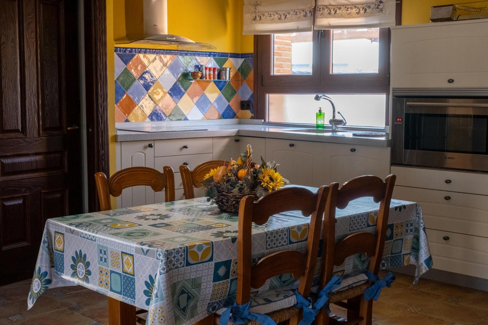 Вілла Casa El Tempranal Yuncler Екстер'єр фото
